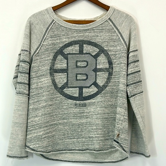 Boston Bruins Crew Sweatshirt Women's Small NHL Hockey Fan CCM Sport Logo Cheer - Picture 1 of 7